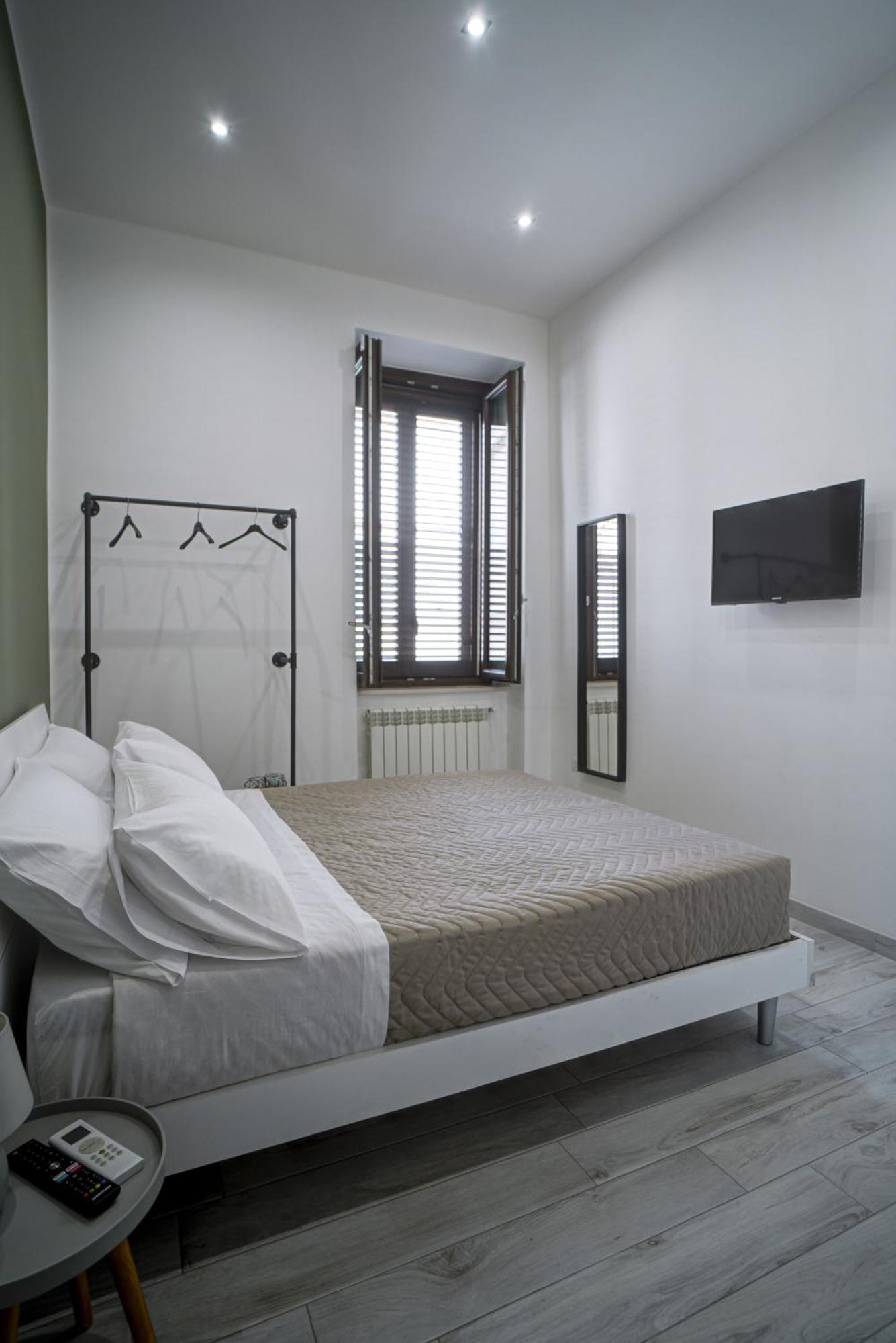 Alivi Indipendent Apartment Brindisi Extérieur photo